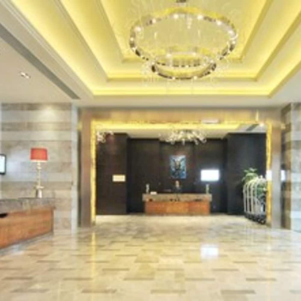 Royal Suites & Towers Vũ Hán Ngoại thất bức ảnh